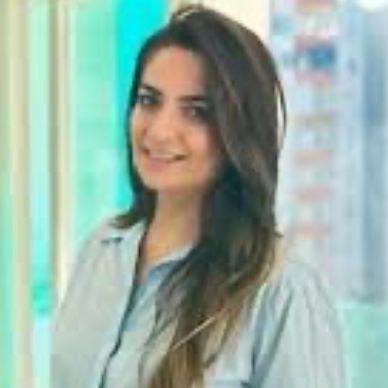 Rüyan Genç Tunç, Diş Hekimi Mersin