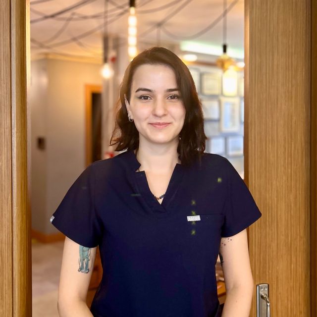 Hilal İrem Aksoy, Diş Hekimi Mersin