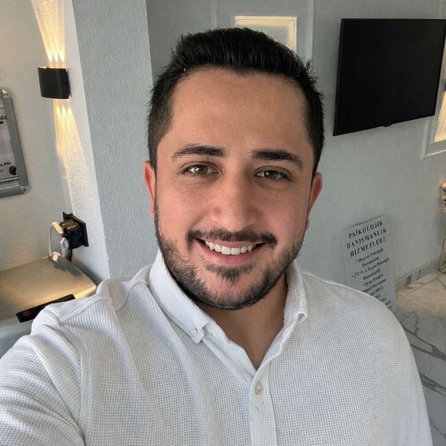Burak Dikik, Psikoloji Fethiye