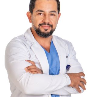 Dr. Nicolás Arturo Mena Viveros