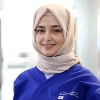 Resmi büyüt: Betül Sena Baş, Restoratif Diş Tedavisi Kocaeli