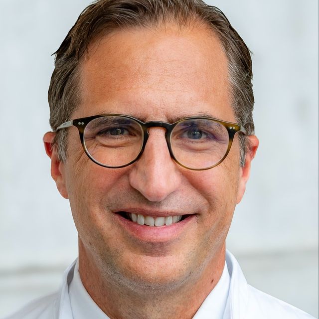 Stefan Hankemeier, Orthopäde & Unfallchirurg Hameln