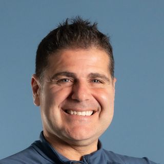 Ingrandire l'immagine: Eduardo Ribaudo, dentista Palermo