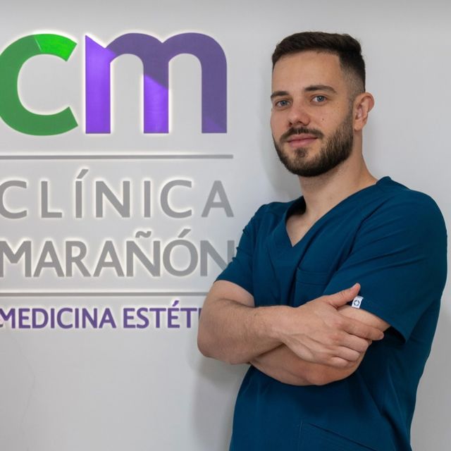Juan Carlos Salinas Montaño, Médico estético Almería