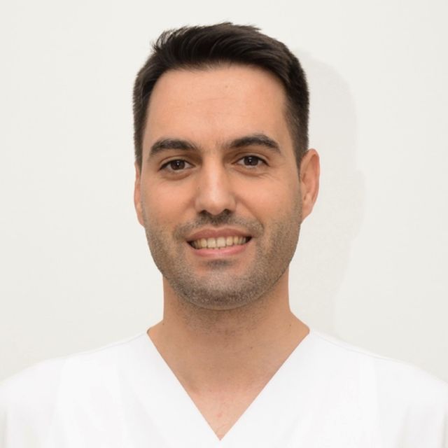 İbrahim Türker, Göz Hastalıkları İzmir