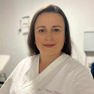 Ingrandire l'immagine: Iryna Poturay, podologo Finale Ligure