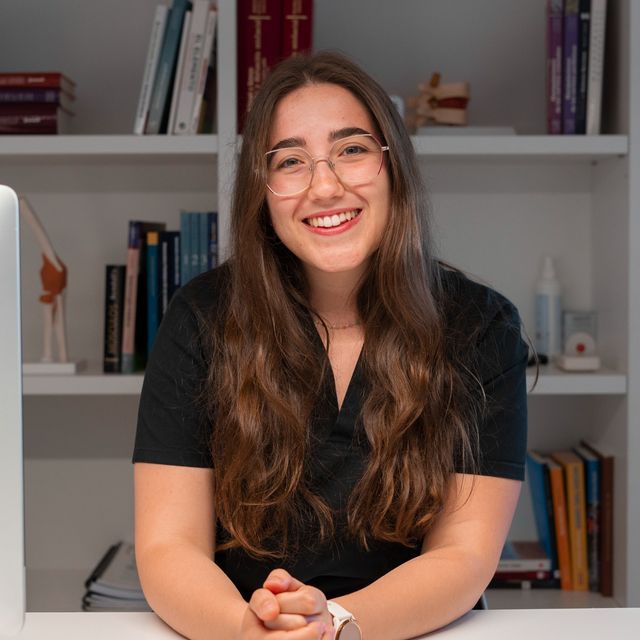 Júlia Mena Pascual, Fisioterapeuta Tremp