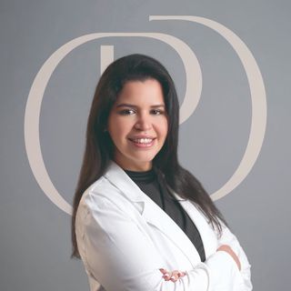 Jezareth Rosario Bravo, Médico estético León