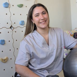 Acercar imagen: Laura Quintanilla Álvarez, Fisioterapeuta Las Rozas de Madrid