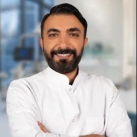 Mehmet Zahit Baykuş, Diş Hekimi Sarıyer