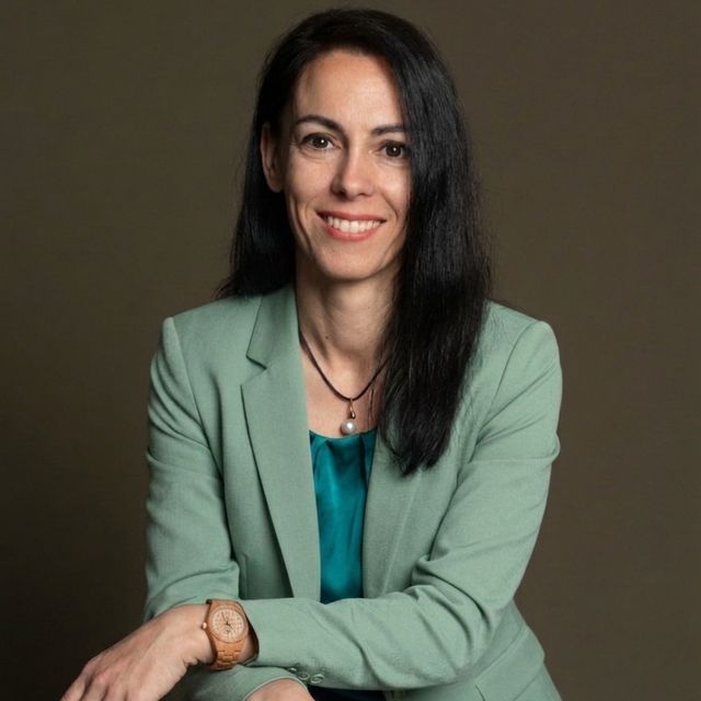 Vanessa Serret Fumadó, Psiquiatra Barcelona