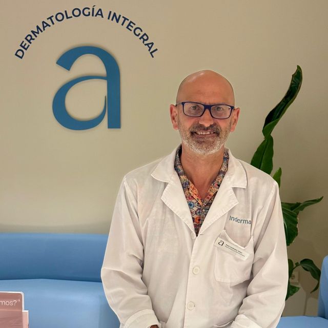 Antonio Raul Corbalan Velez, Dermatólogo Murcia