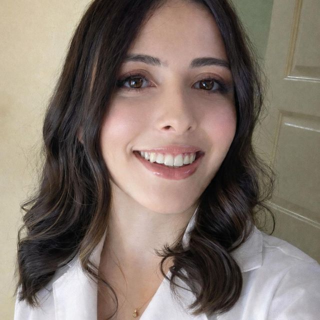 Merve Kıymacı, Diş Hekimi Hatay