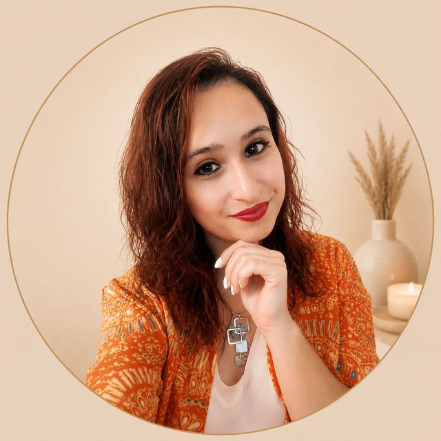 Noelia Seoane Martinez, Terapeuta complementario Salteras