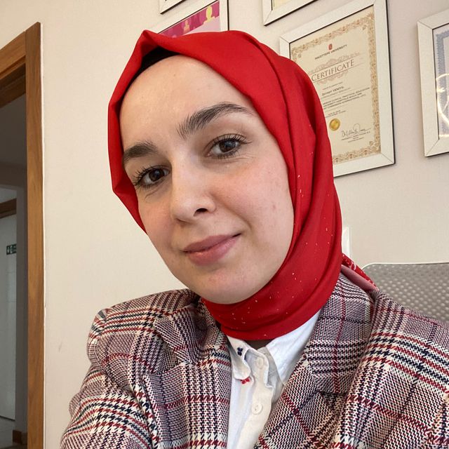 Zeynep Ateş, Çocuk Gelişimi Bursa