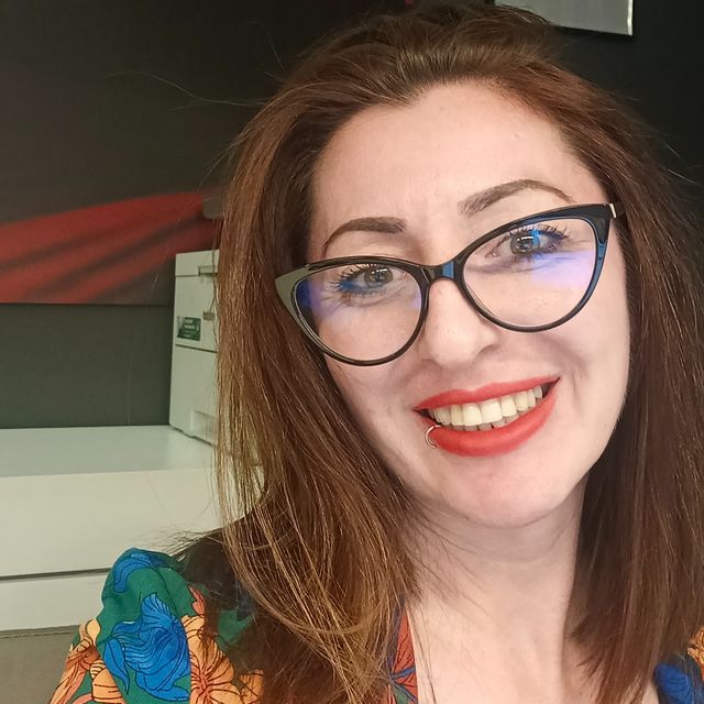 Estela Garcia Parra, Terapeuta complementario Tarragona