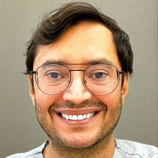 Dr. Joel Joshi Otero