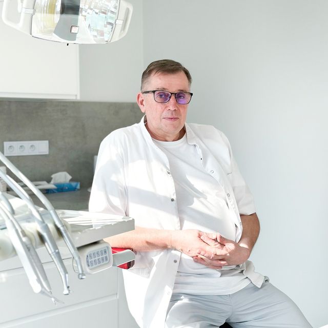 Grzegorz Wierzbicki, stomatolog Sochaczew