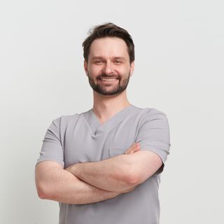 lek. dent. Bartłomiej Łupicki