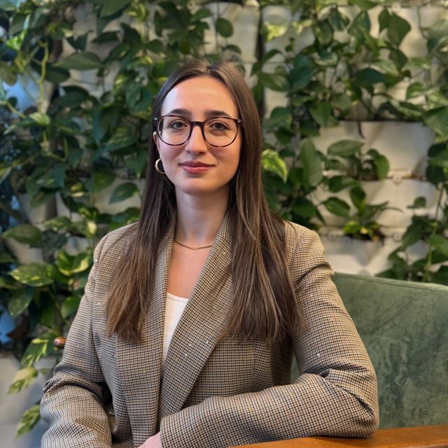 Burcu Yelkenci, Psikoloji Bursa