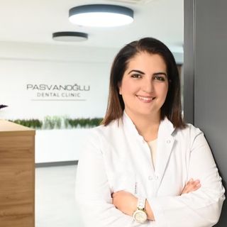 Resmi büyüt: Seda Aydemir Mutlu, Endodonti İzmit