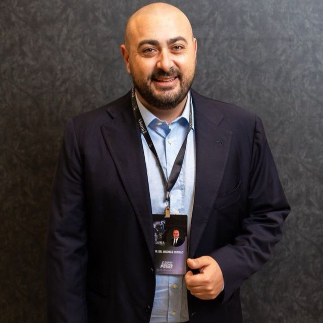 Michele Cutillo, dentista Napoli