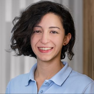 Zvětšit obrázek: Farah Droubi, fyzioterapeut Praha