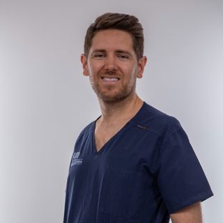 Edoardo Guasco Pisani, dermatologo Milano