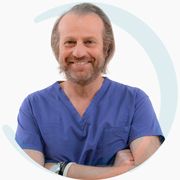 Ingrandire l'immagine: Gino Mattutini, dermatologo Ancona