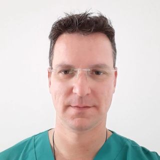 Ingrandire l'immagine: Stefano Cereda, oncologo Milano