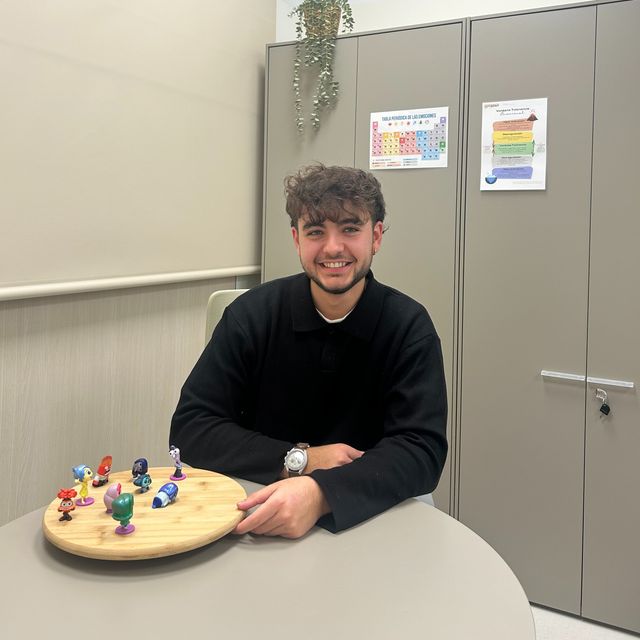 Mario Pastor Just, Psicólogo Granada