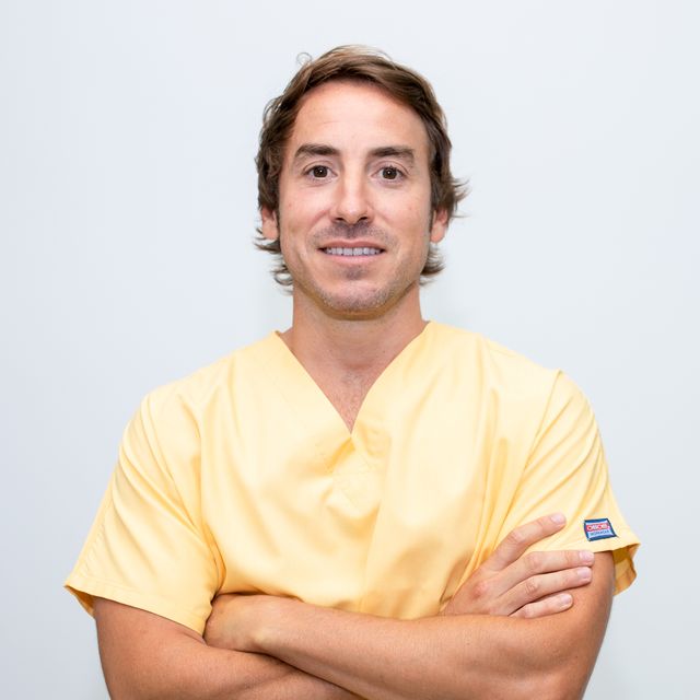 Álvaro Hernández Cobo, Dentista Murcia
