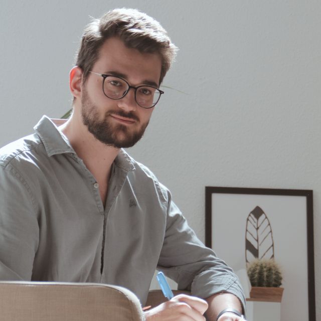 Miguel Aroca Salom, Psicólogo Madrid