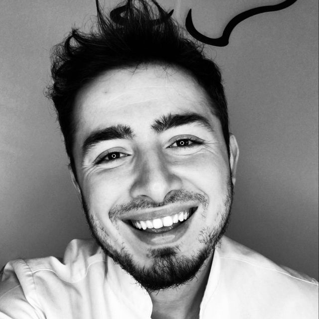 Serdar Şimşek, Diş Hekimi Denizli