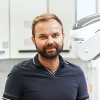 Sergii Klanovets, zubař Praha