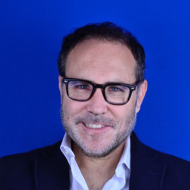 Rafael Ecija Navarro, Dentista Madrid