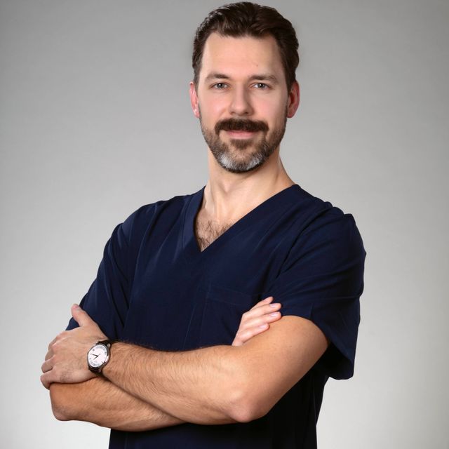 Kasper Marciniak, ginekolog Poznań