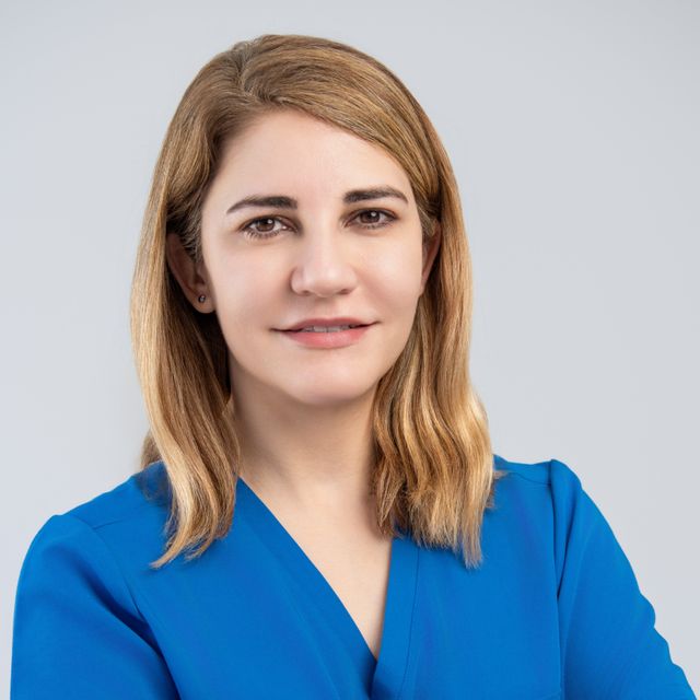 Anna Agustí Mejias, Dermatólogo Ontinyent