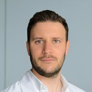 Acercar imagen: José Estrada, Traumatólogo Barcelona