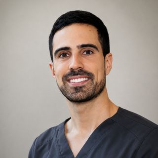 Alexandre Docampo Simon, Dermatólogo Vigo