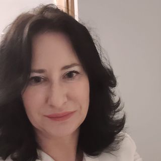 Powiększ obraz: Anna Luty-Frąckiewicz, dermatolog Wrocław