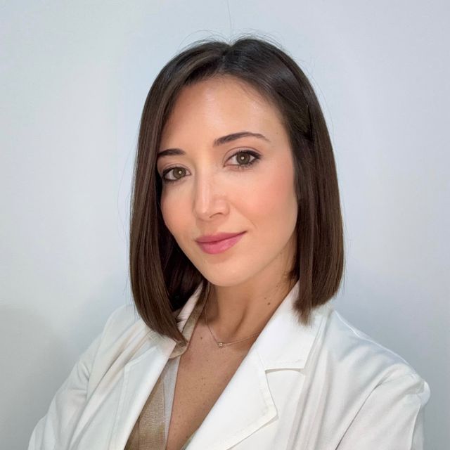 Blanca González Casillas, Médico estético Lebrija