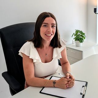 Laura Beneite Antón, Psicólogo Orihuela