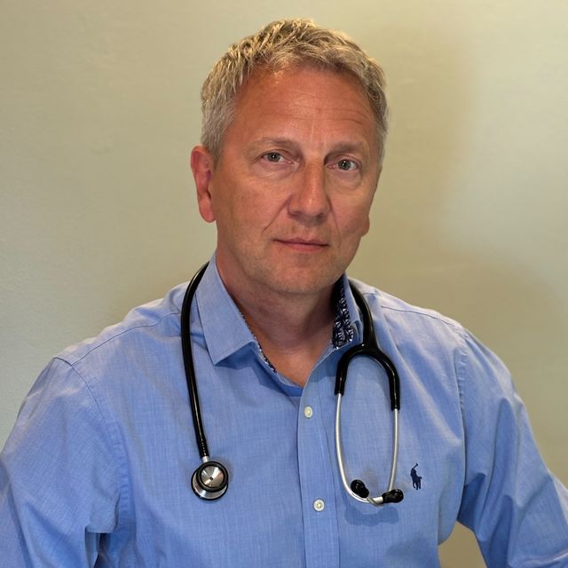 Grzegorz Wasążnik, pediatra Warszawa