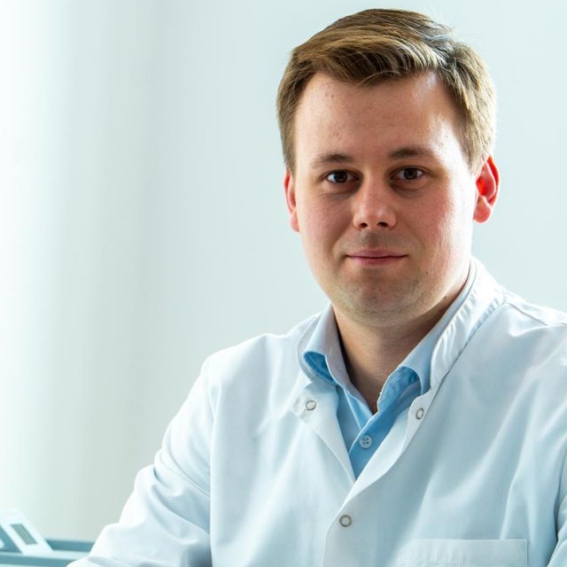 Jakub  Ubysz, neurolog Wrocław