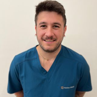 Acercar imagen: Alejandro Pérez Andrés, Fisioterapeuta Dos Hermanas