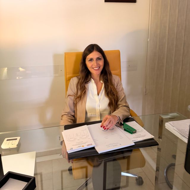 Maria Paola Laezza, oculista Afragola