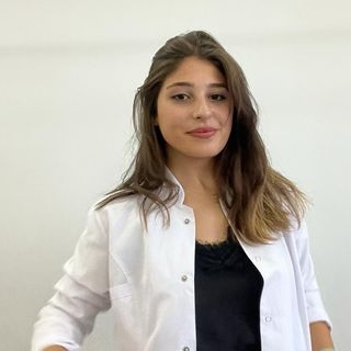 Resmi büyüt: Esma Bakir, Fizyoterapi Ve Rehabilitasyon Bursa