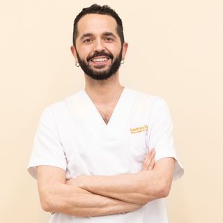 Acercar imagen: Marc Guaita Pais, Dentista Barcelona