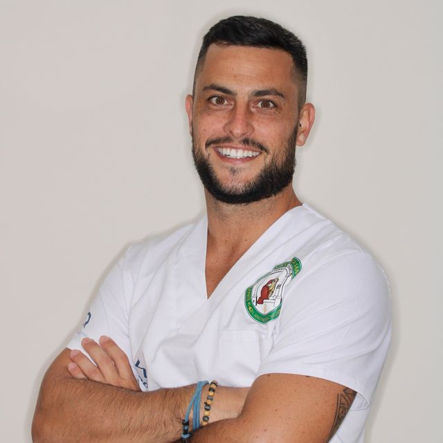 Javier Torío Santamarta, Dentista Jerez de la Frontera